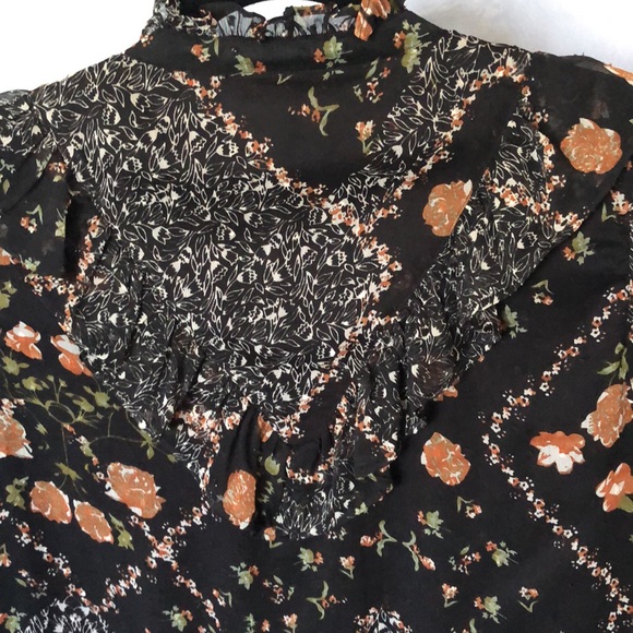 Walter Baker floral top short sleeves - Picture 6 of 7